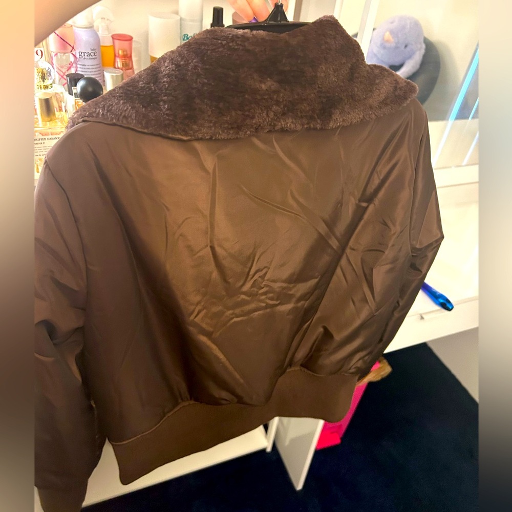 Women’s Chocolate Brown Bomber Puffer Jacket NEW WITH TAGS - Picture 12 of 16